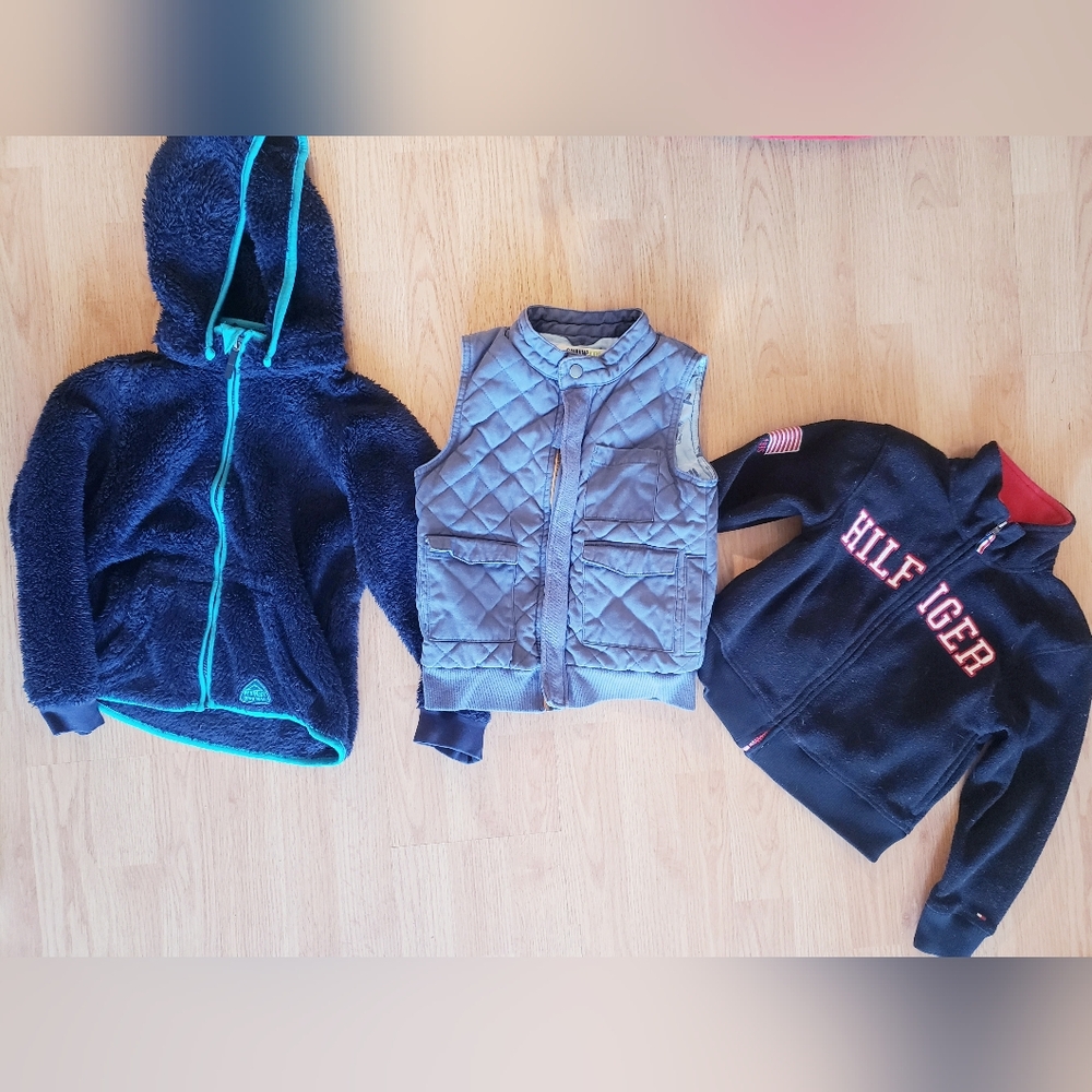 Lot of 3 Boys Tops Size 5